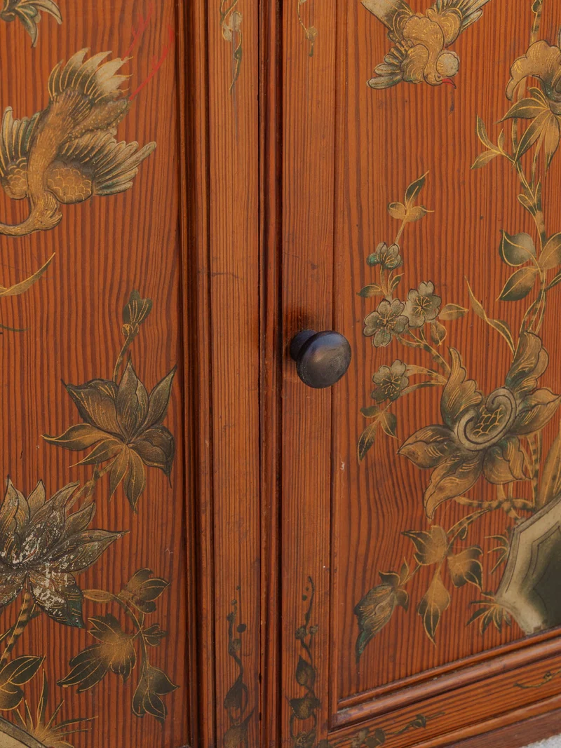 Gaëlle, l'armoire à pharmacie peinte N°1499