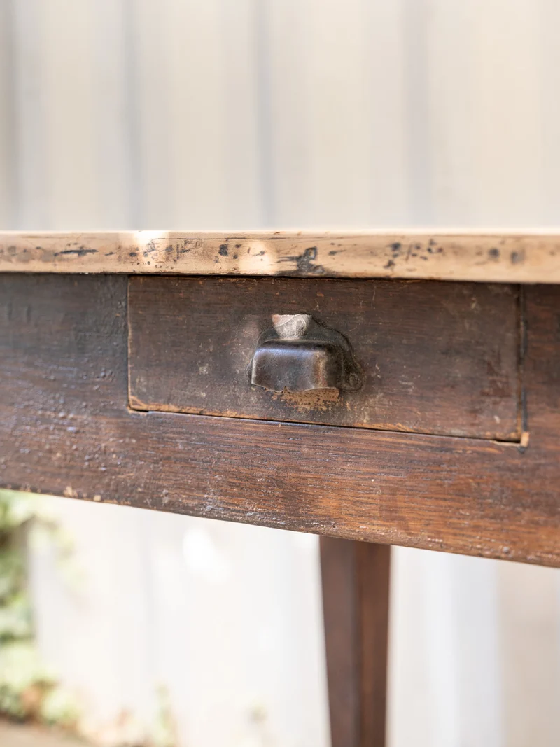 Romy, la grande table à manger en peuplier et chêne N°1475