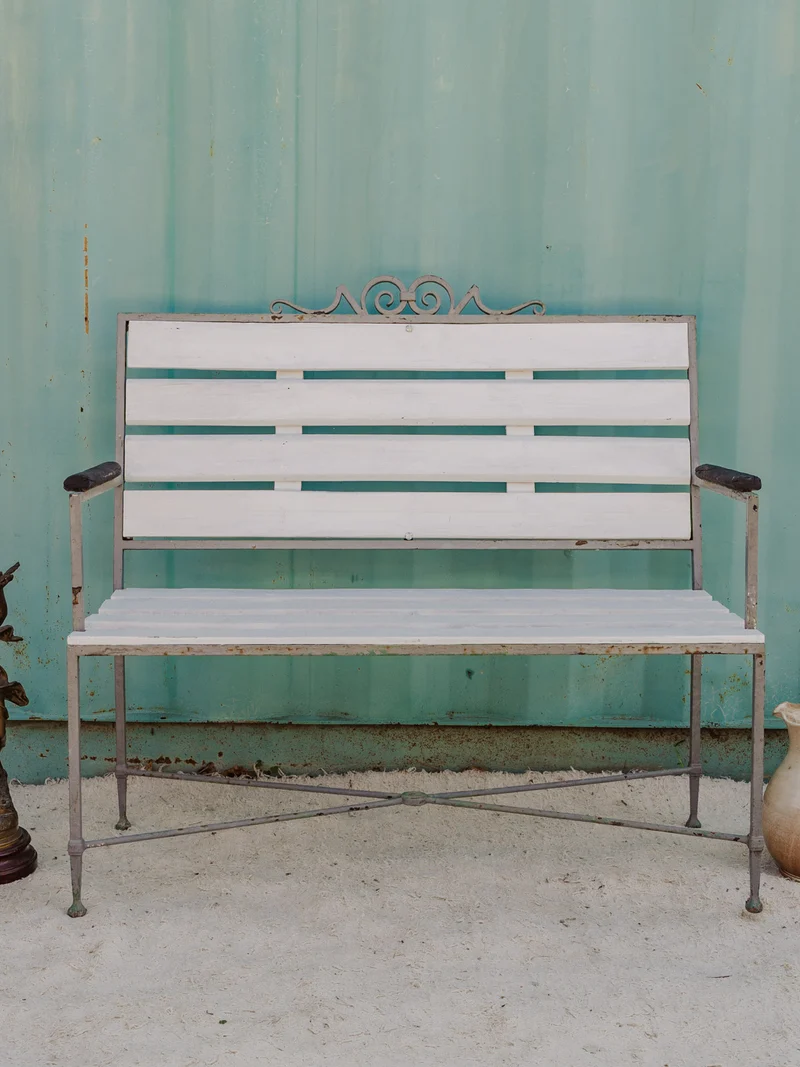 Antoine, le banc en bois gris et blanc N°491