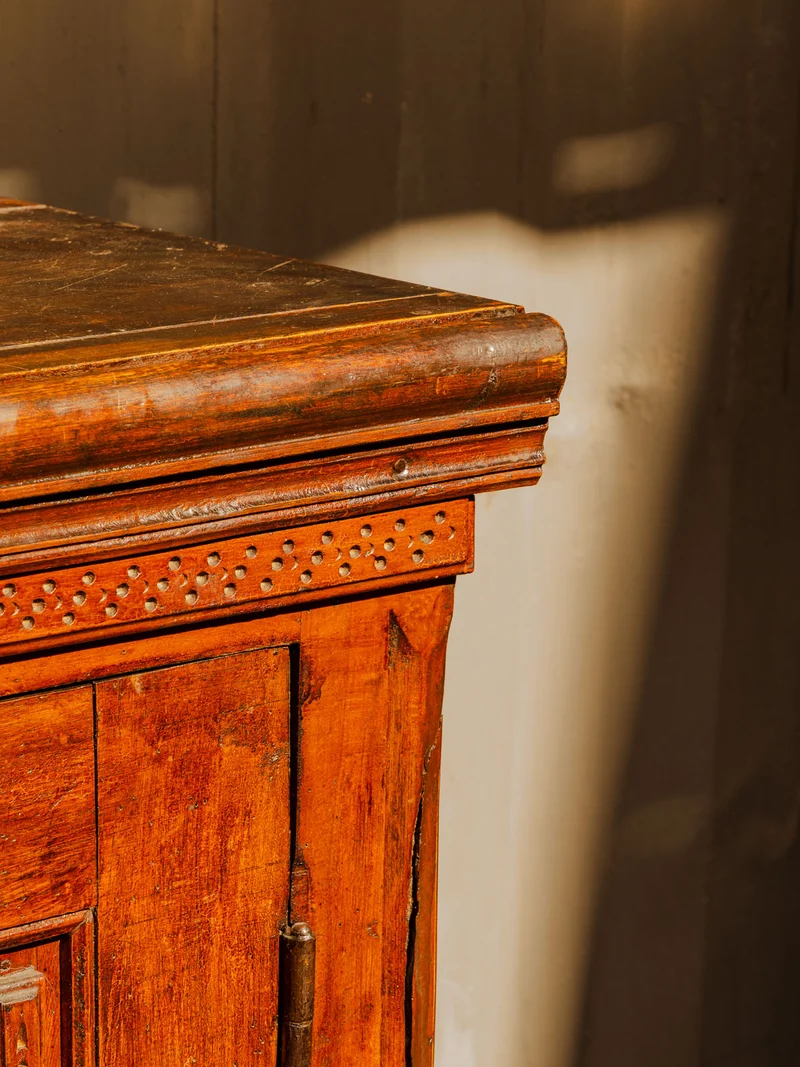 Gilbert, le petit buffet en bois N°1779