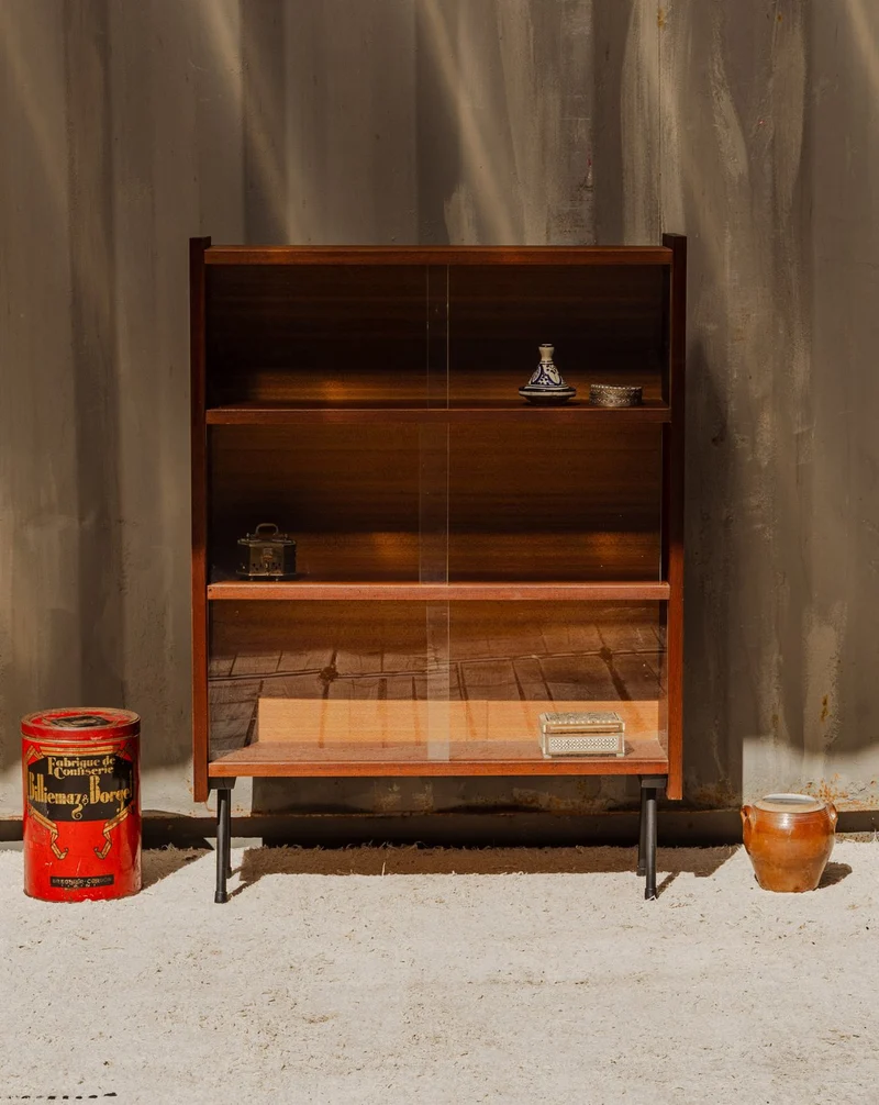 Victoria, la vitrine en bois N°1316