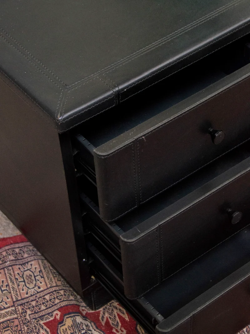 Margaret, la grande enfilade en cuir N°354