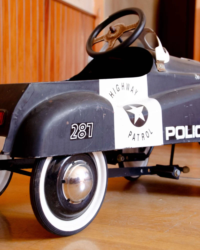 Alix, la voiture à pédales américaine N°1112