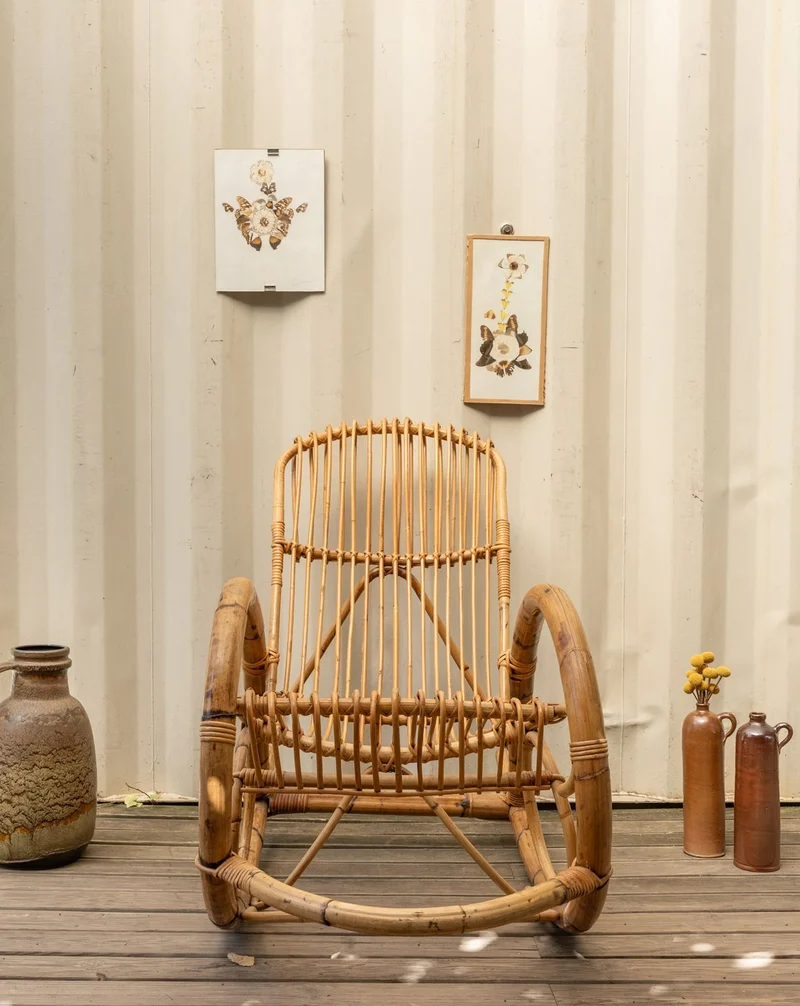 Alibert, le rocking-chair en rotin N°97