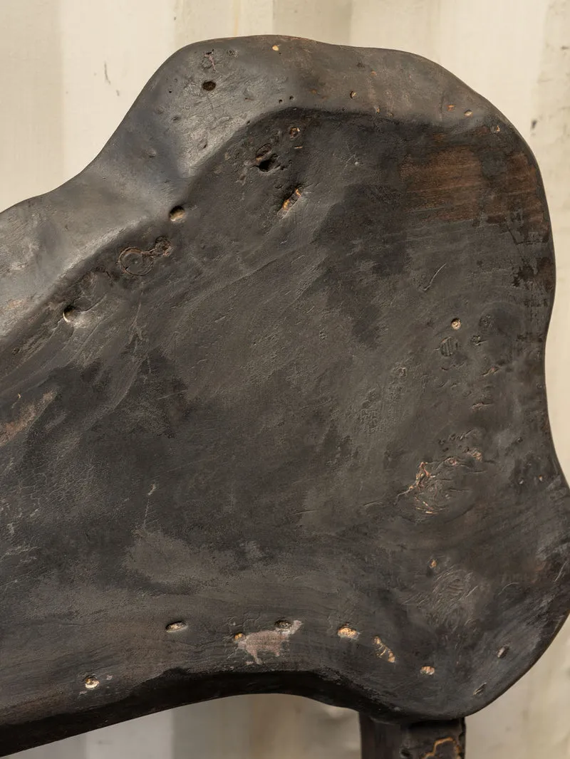 Claude, la chaise en bois noir N°1518