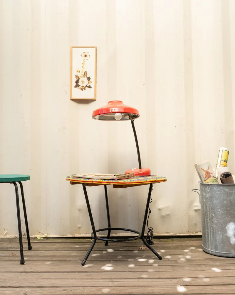 Hanna, la table d'appoint colorée N°1433