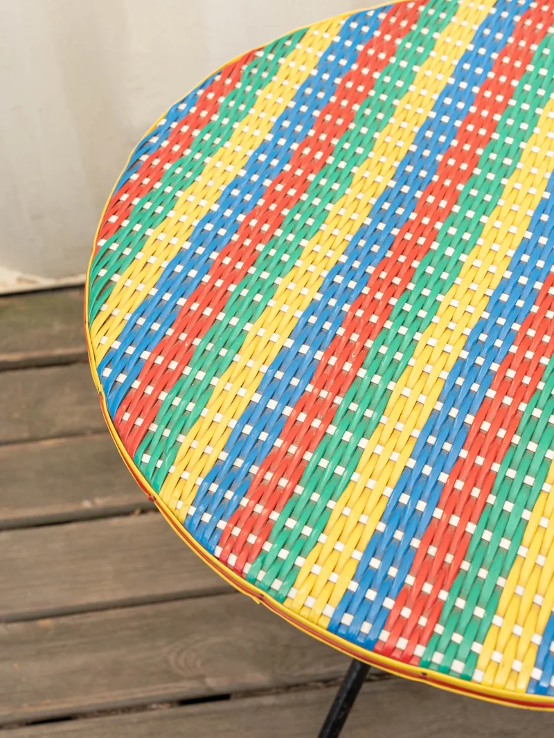 Hanna, la table d'appoint colorée N°1433
