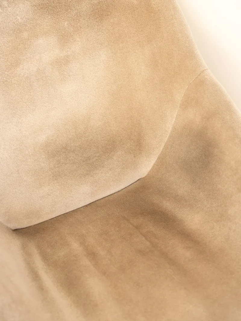 Ernest, le fauteuil en bois et velours beige N°1548