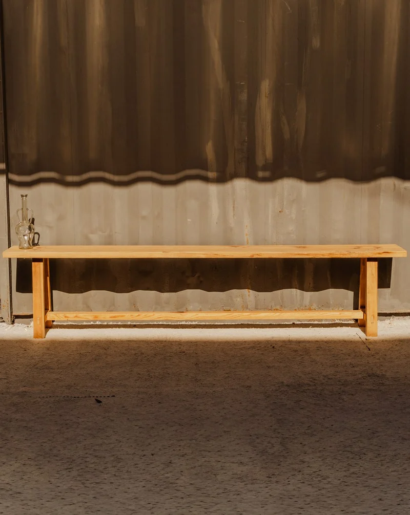 Antoine, le banc en bois N°499