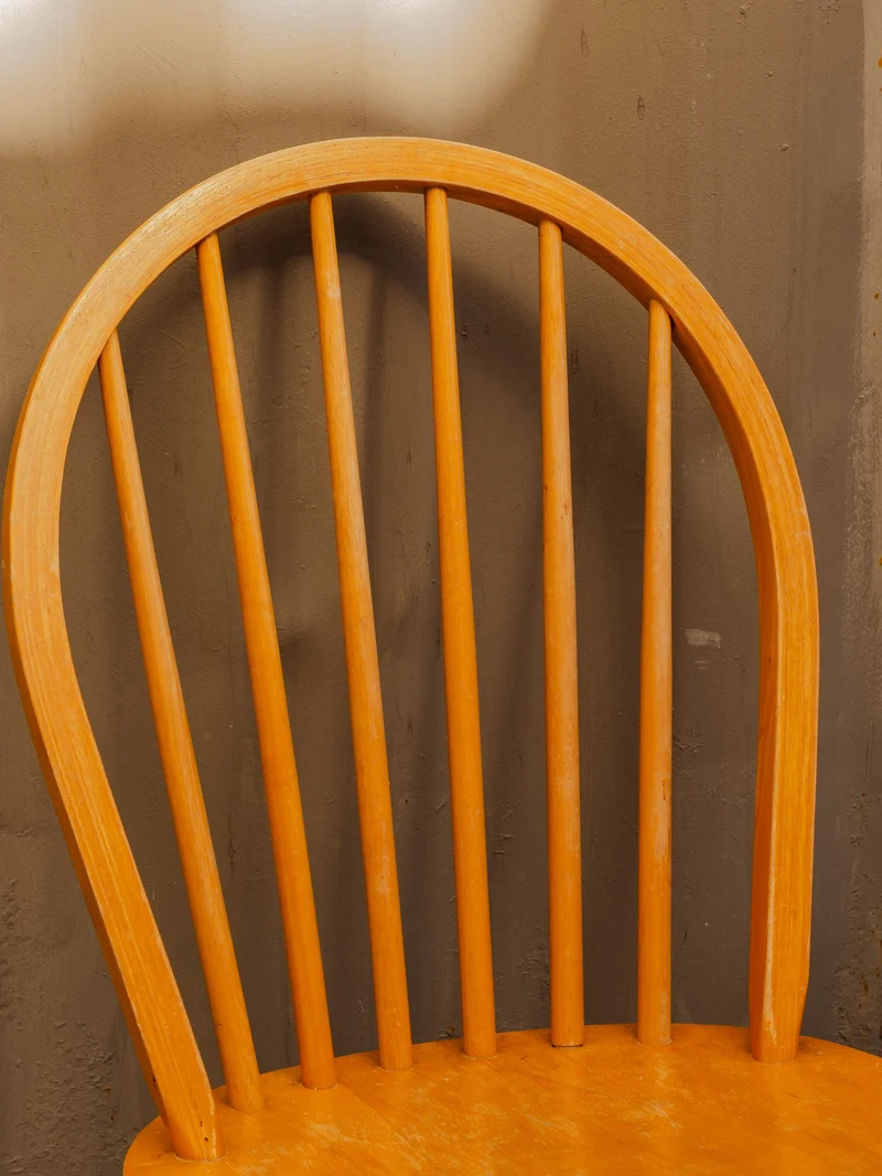 Claude, le lot de 4 chaises en bois N°1542