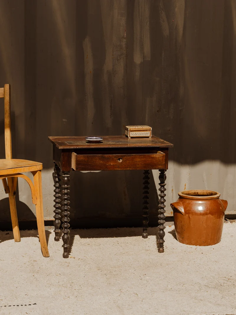 Odile, la table de chevet en bois N°1515