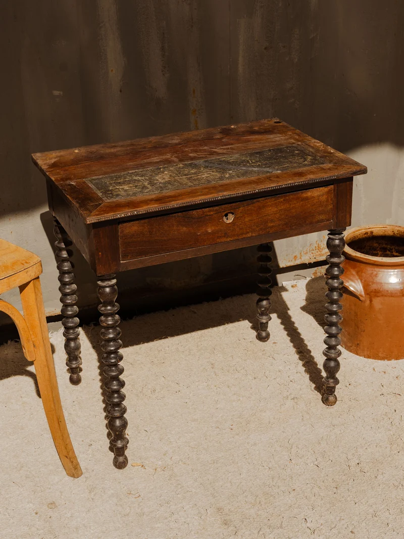 Odile, la table de chevet en bois N°1515
