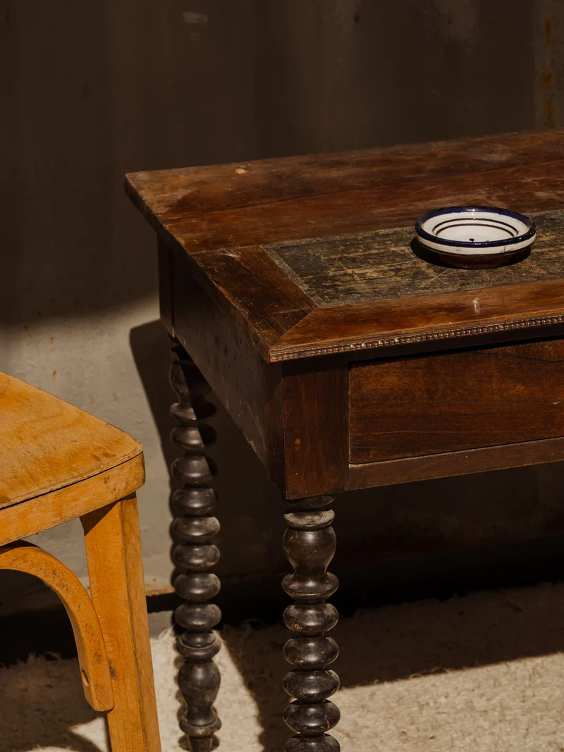 Odile, la table de chevet en bois N°1515