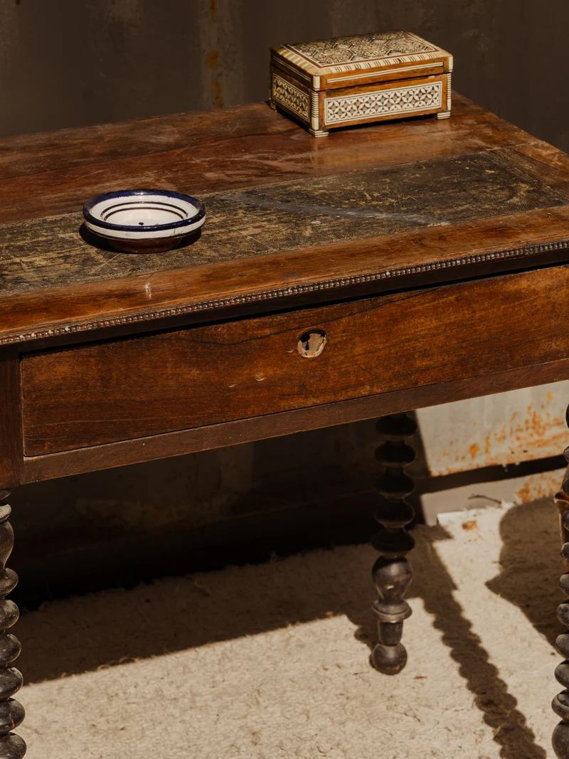 Odile, la table de chevet en bois N°1515