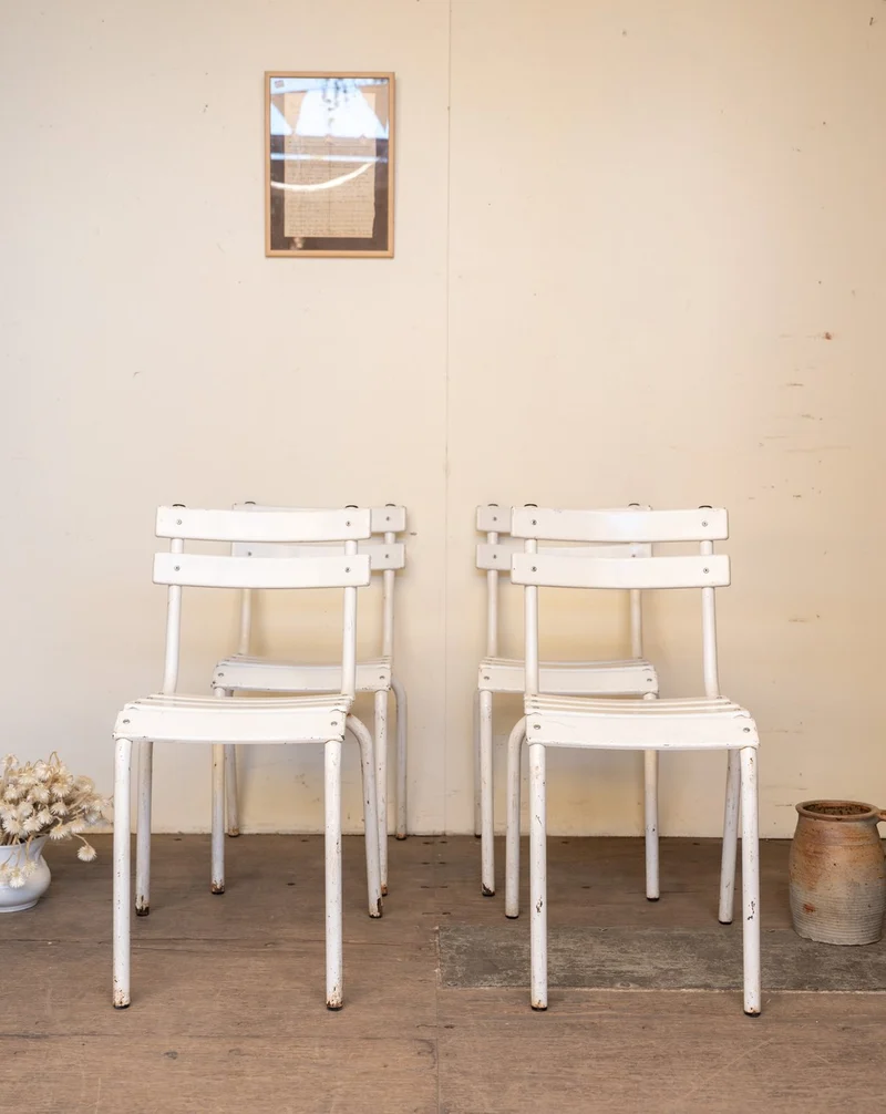 Alma, le lot de 4 chaises en métal blanc N°1832