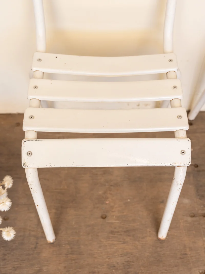 Alma, le lot de 4 chaises en métal blanc N°1832