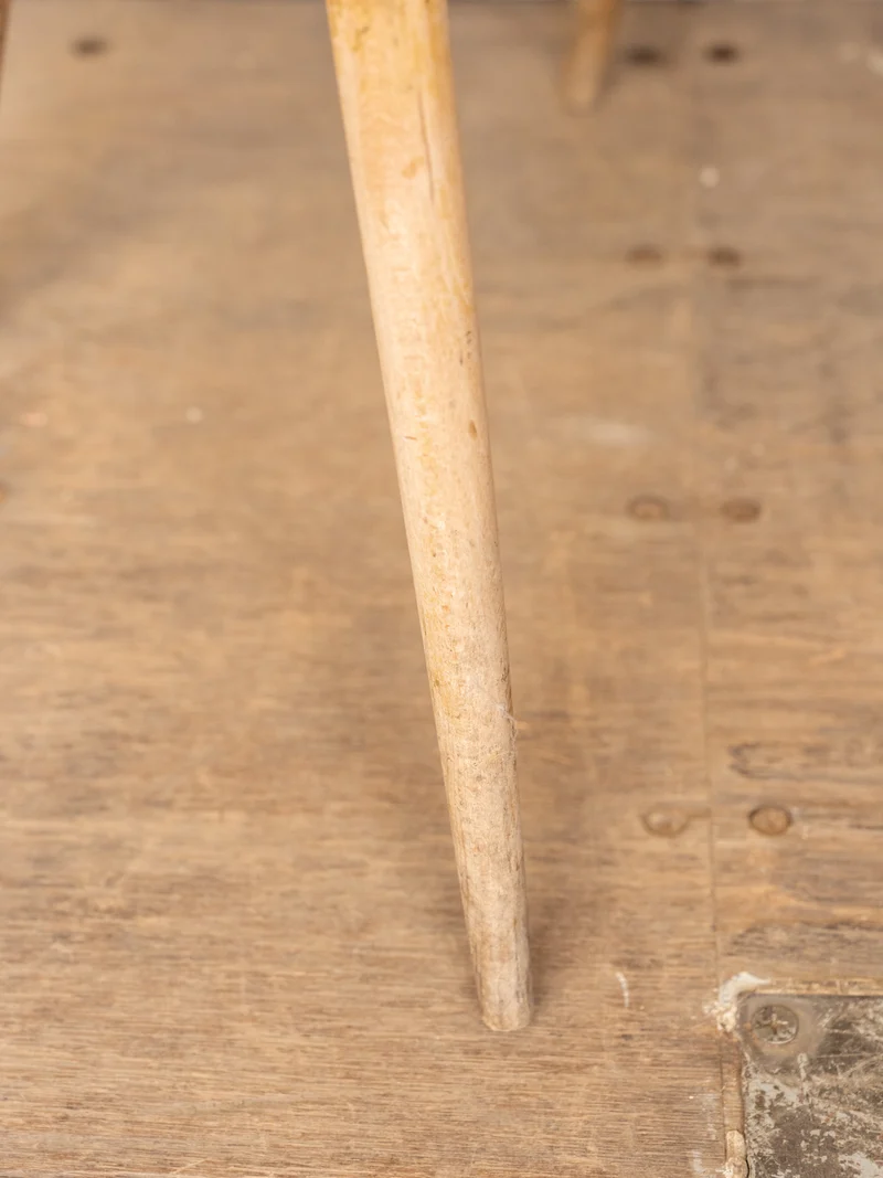 Claude, la chaise en bois N°1515