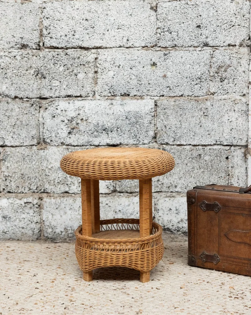 Regis, le tabouret en rotin N°1498