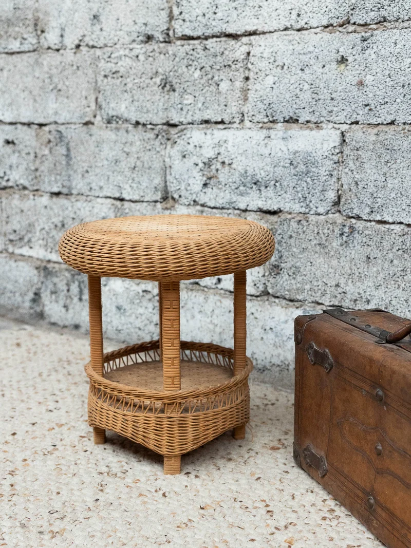 Regis, le tabouret en rotin N°1498