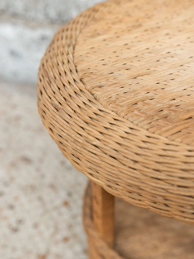 Regis, le tabouret en rotin N°1498
