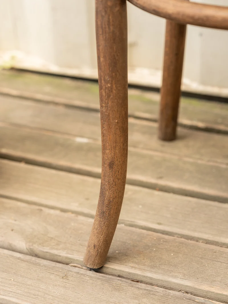 Claude, la chaise de bistro en bois N°1520