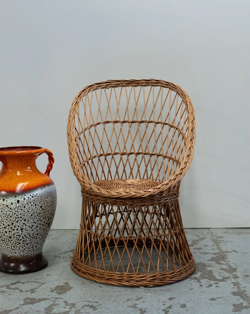 Ernest, le fauteuil en osier N°1557