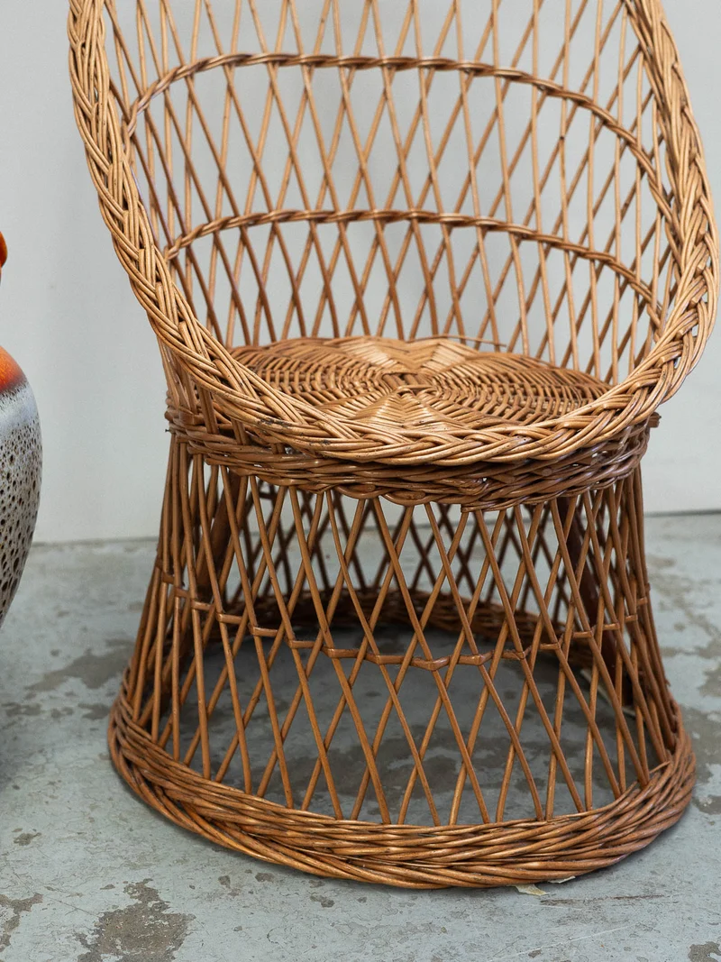Ernest, le fauteuil en osier N°1557