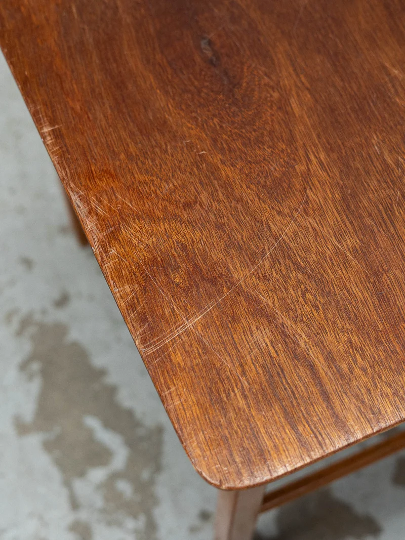 Francine, la table d'appoint en bois N°1513