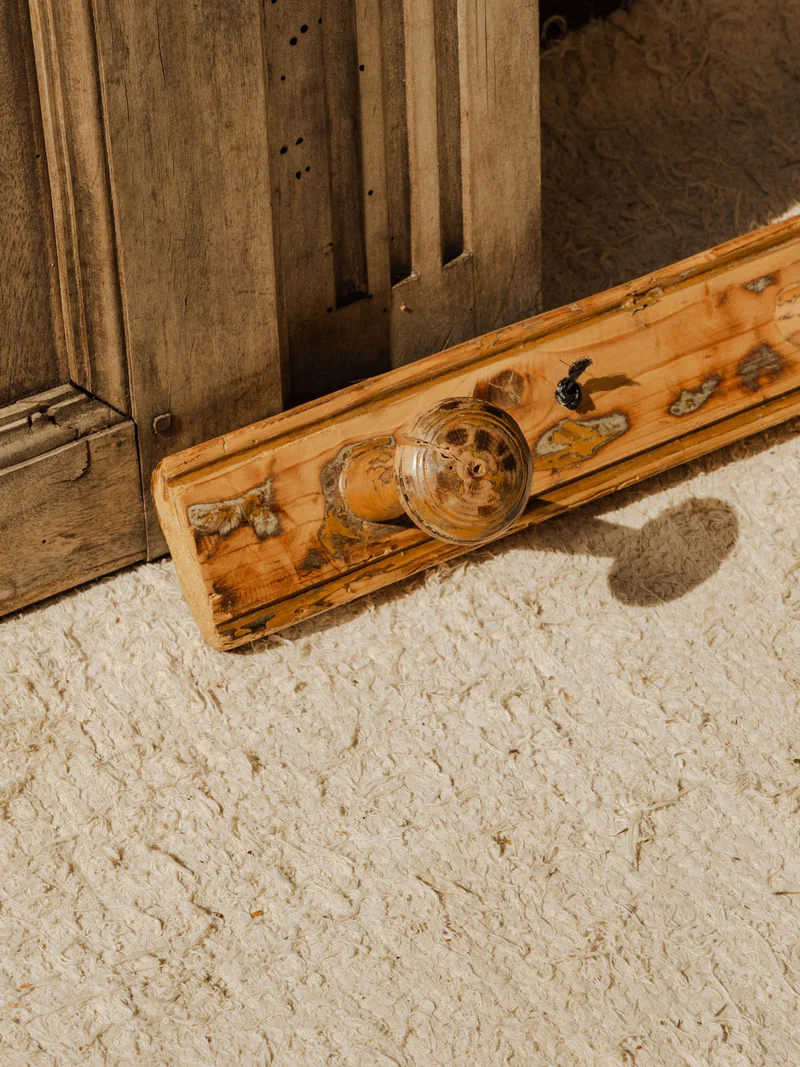 Max, le porte-manteau mural en bois N°426