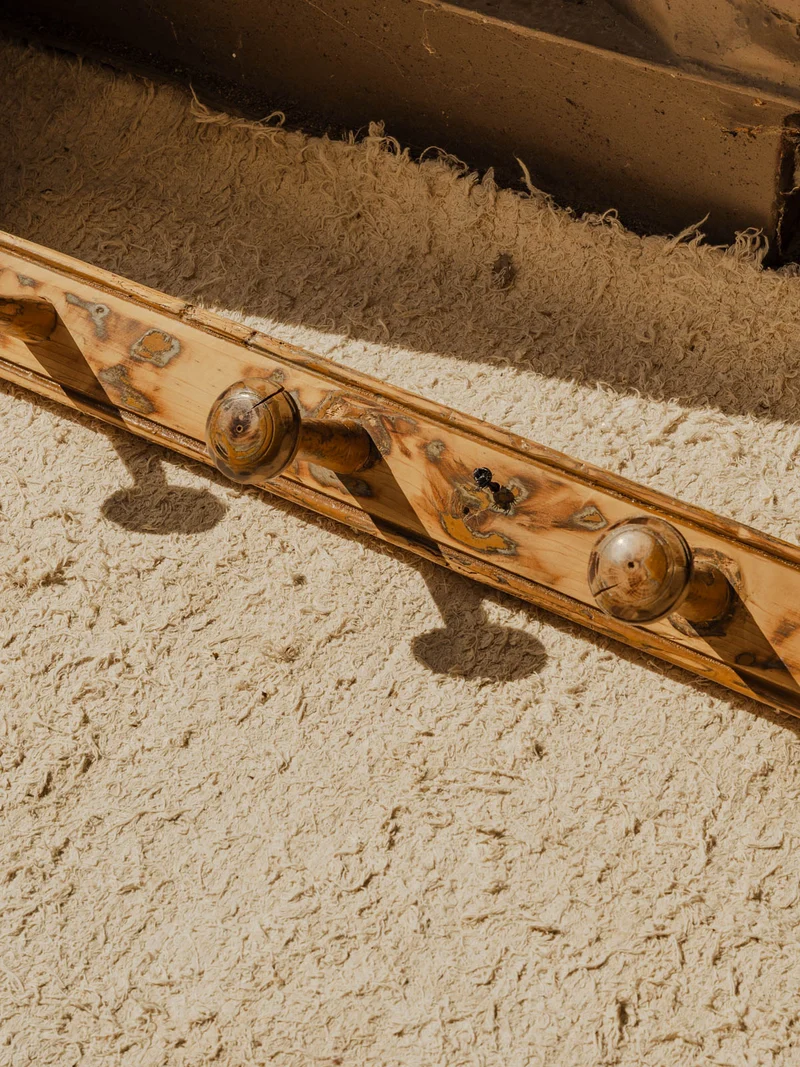 Max, le porte-manteau mural en bois N°426
