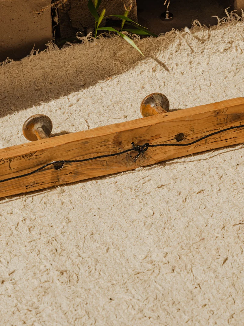 Max, le porte-manteau mural en bois N°426
