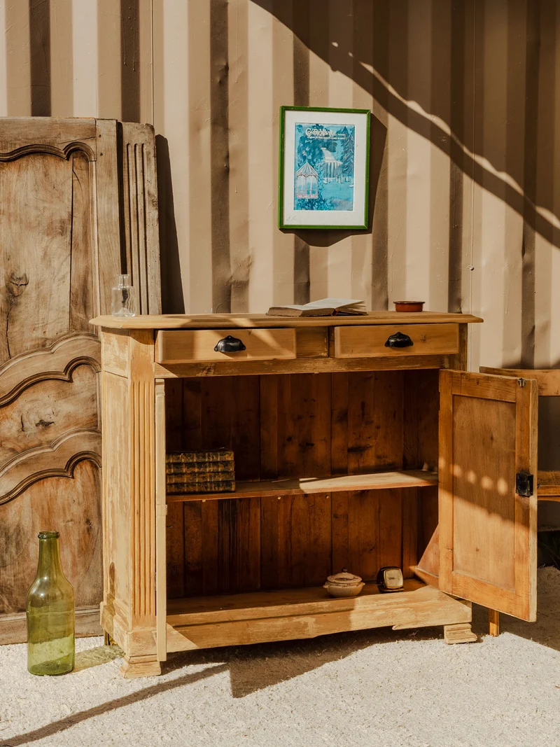 Gilbert, le buffet parisien en bois N°1753