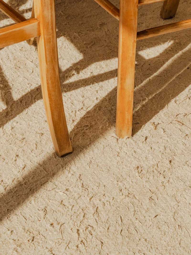 Claude, le lot de 3 chaises en bois N°1490