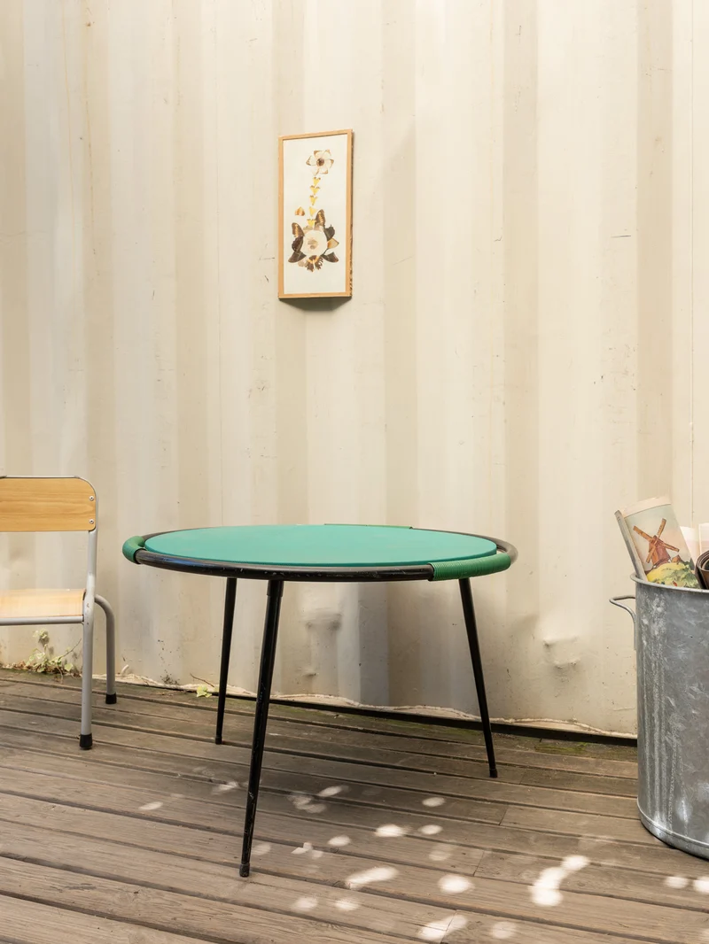 Hanna, la table d'appoint verte et noire N°1434