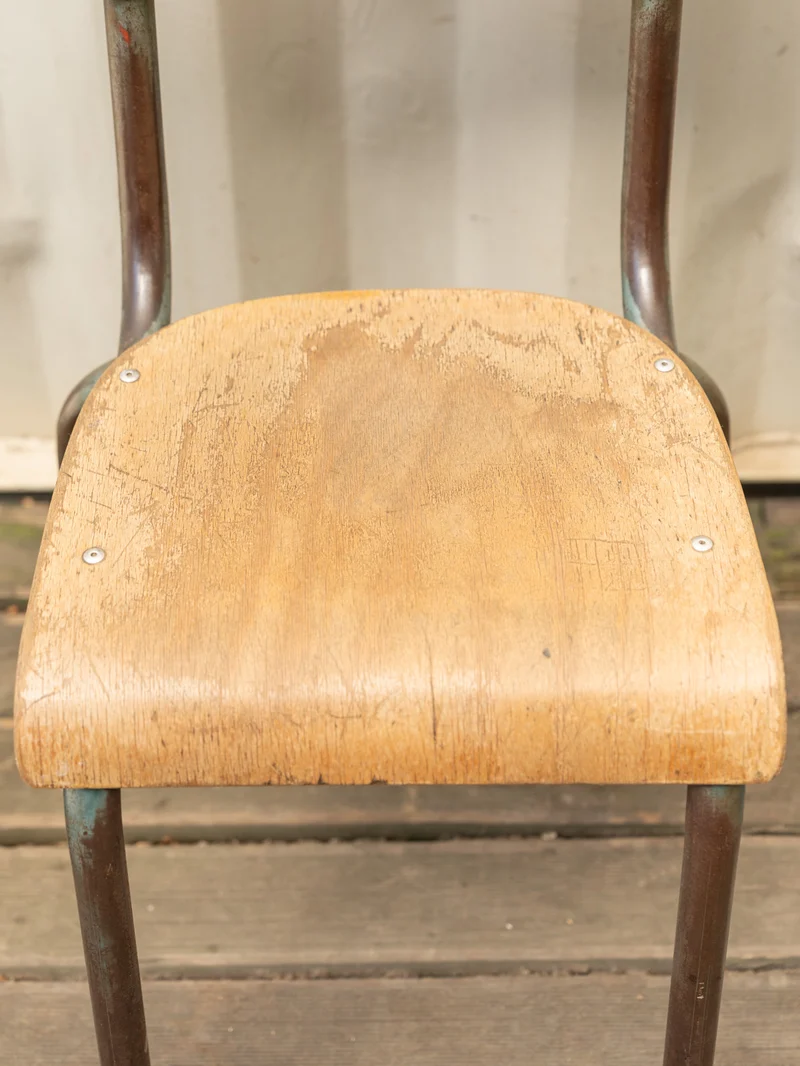Ernestine, la chaise pour enfant en bois et métal N°1327
