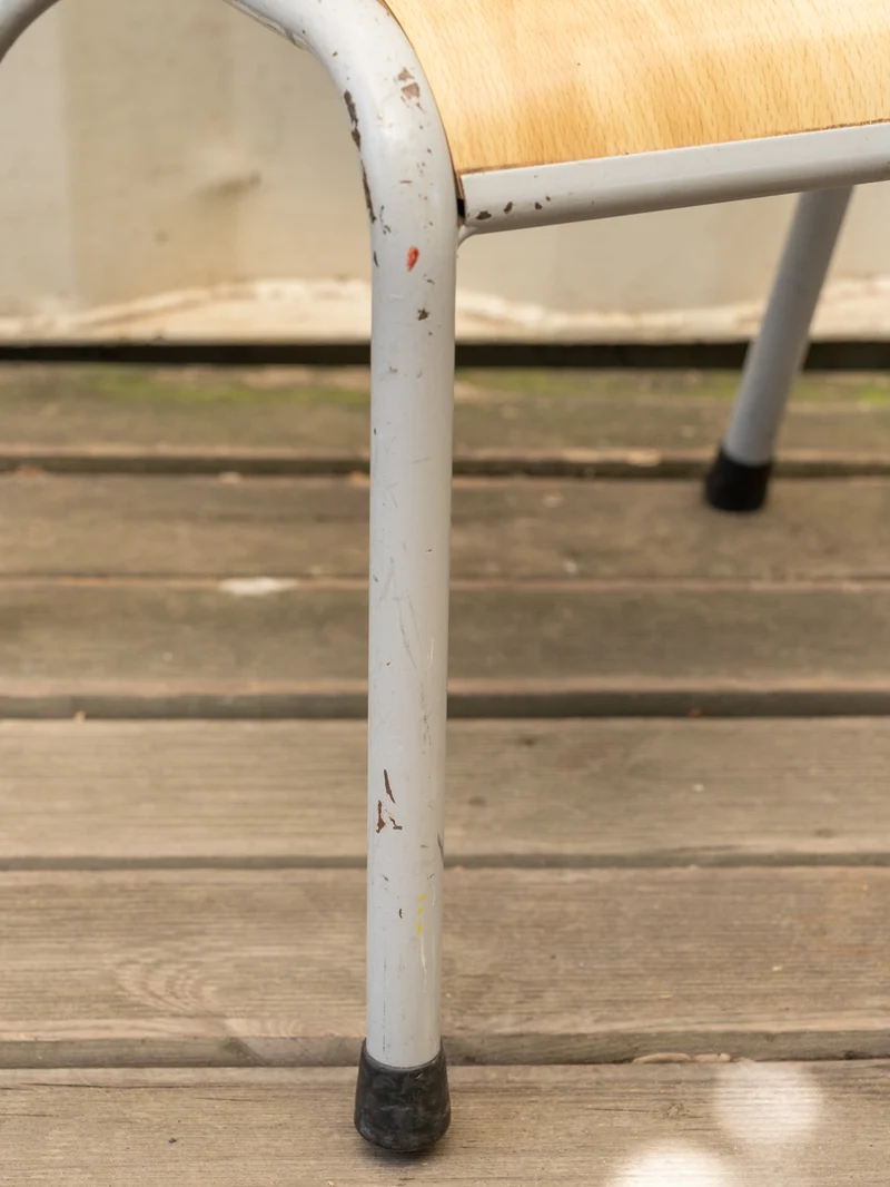 Ernestine, la chaise pour enfant en bois et métal N°1326