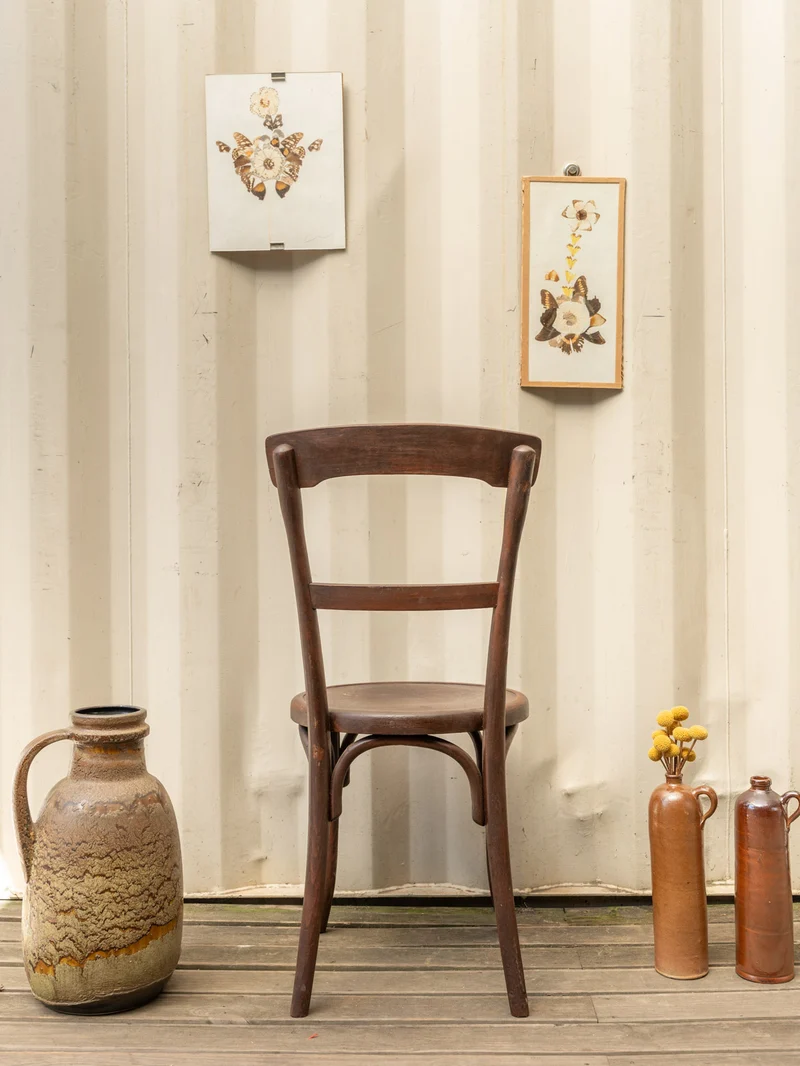 Claude, la chaise de bistro en bois N°1522