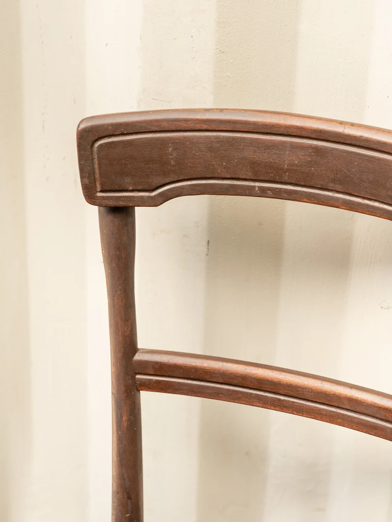 Claude, la chaise de bistro en bois N°1522