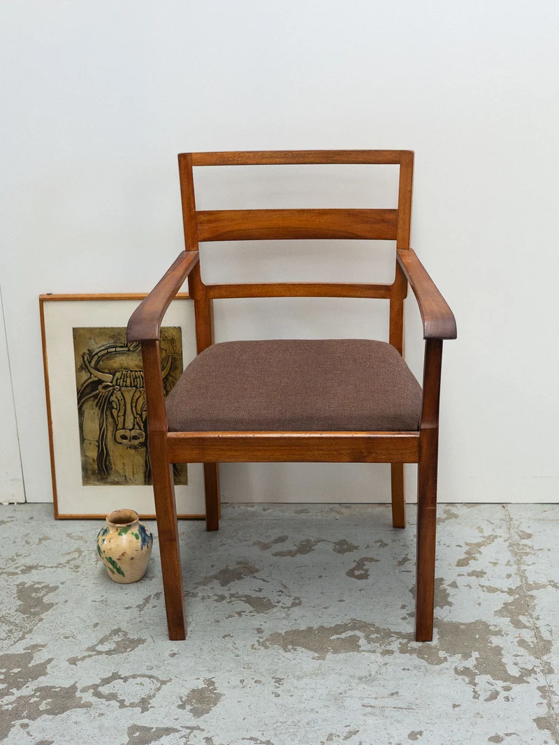 Jakob, le joli fauteuil en bois N°1342