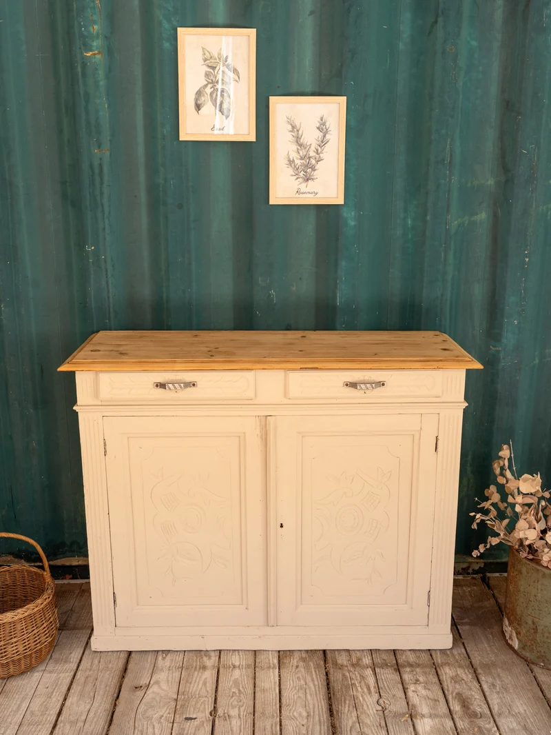 Gilbert, le buffet en bois beige N°1735