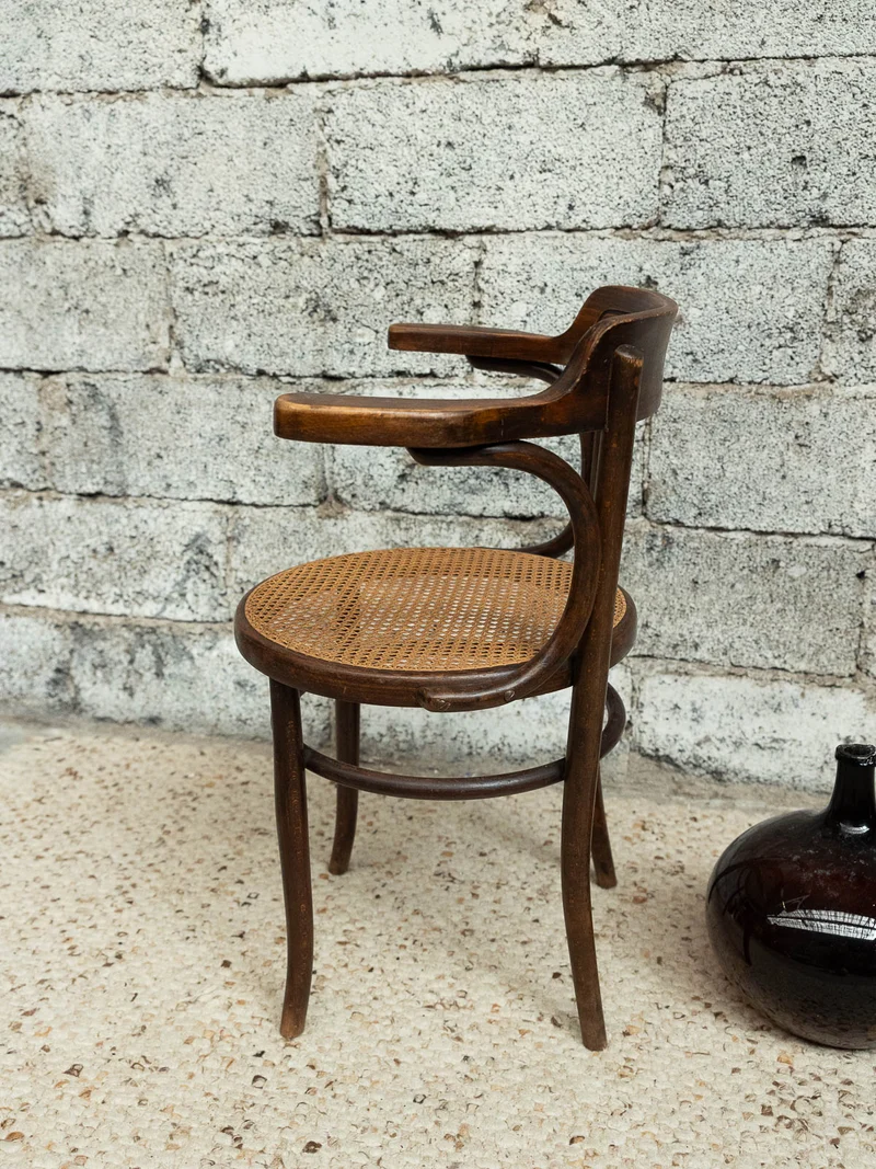 Ernest, le fauteuil administratif N°1530