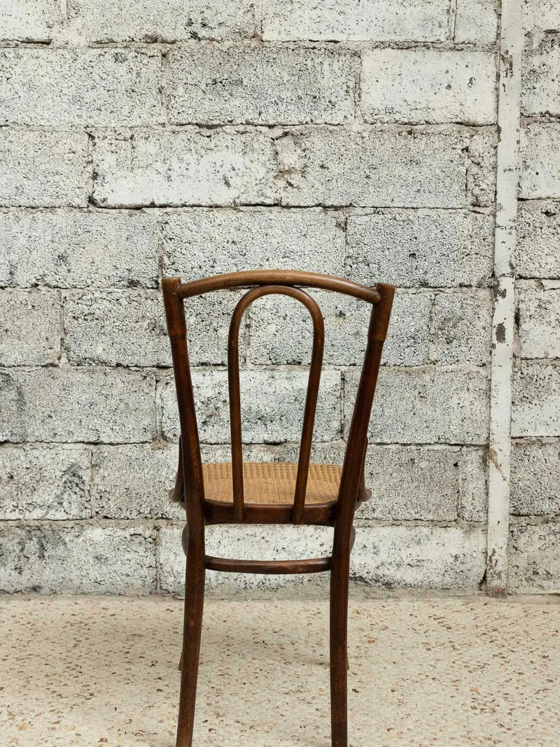 Claude, la paire de chaises singulière N°1501