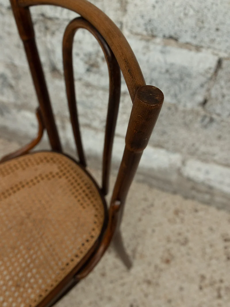 Claude, la paire de chaises singulière N°1501
