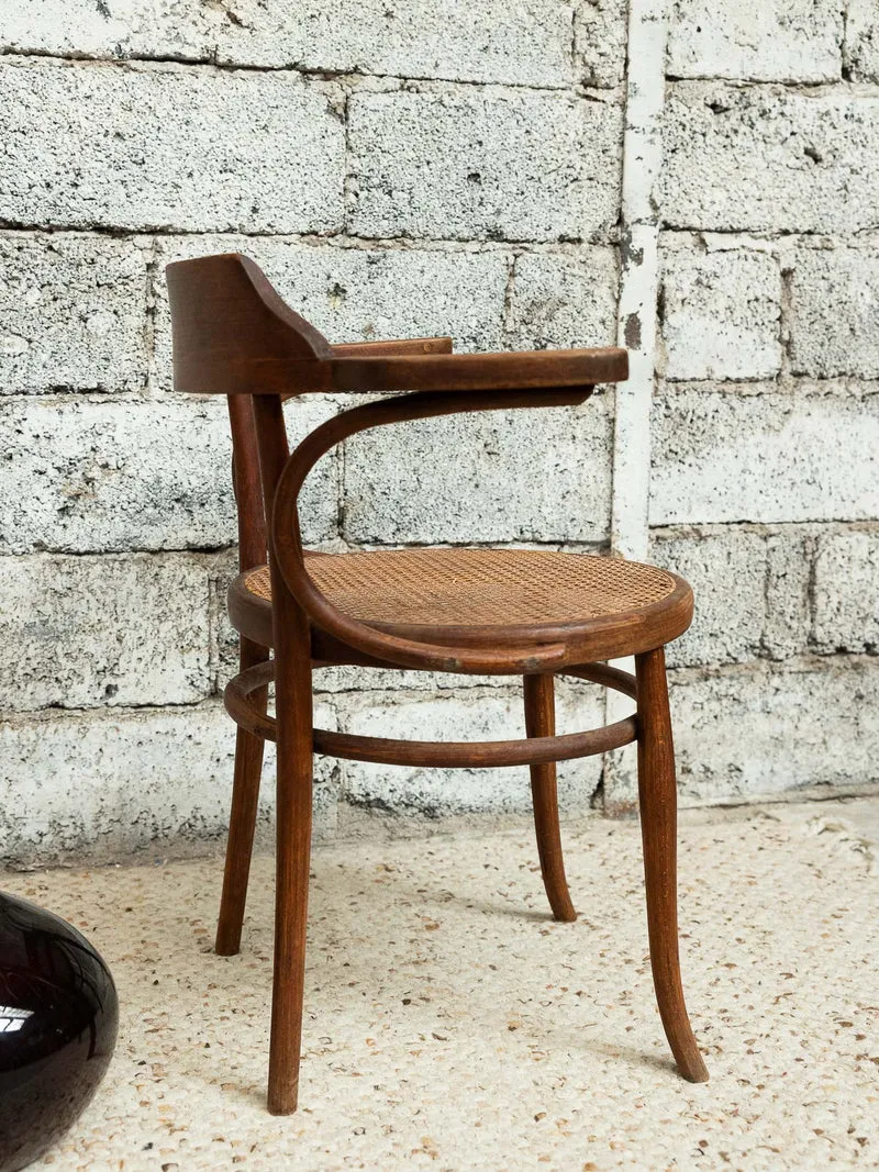 Ernest, le fauteuil administratif N°1546