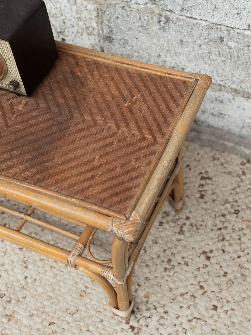 Léonie, la table basse en rotin N°1116