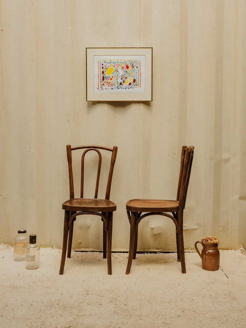 Claude, le lot de 4 chaises bistro en bois N°1371