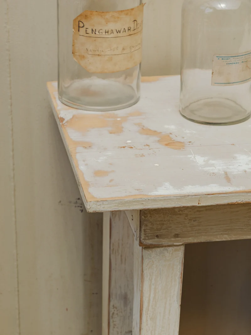 Francine, la console en bois beige N°1057