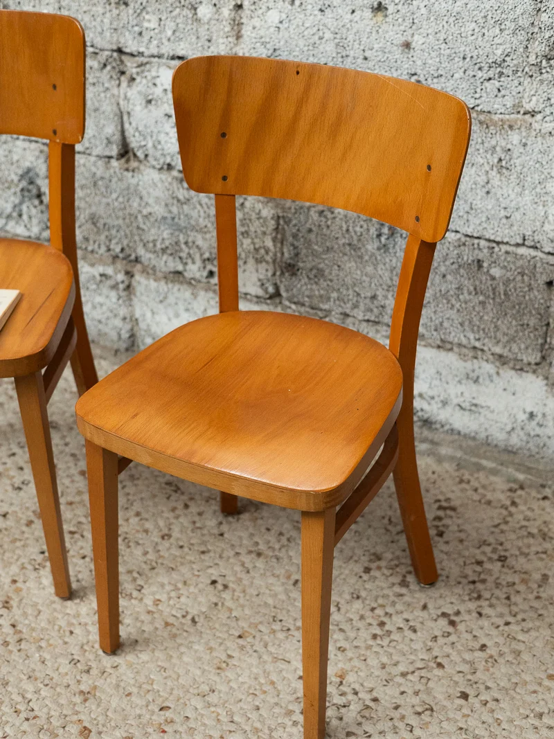 Alma, la paire de chaises esprit Thonet N°1827