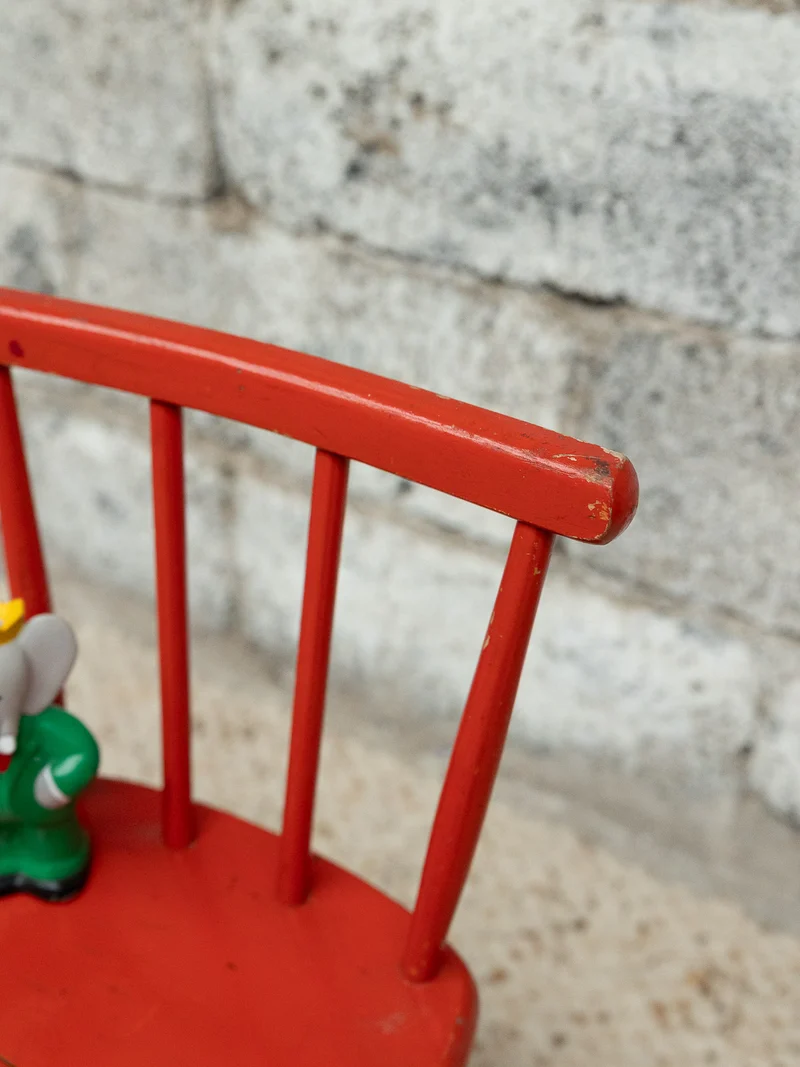 Ernestine, la chaise pour enfant rouge N°1322