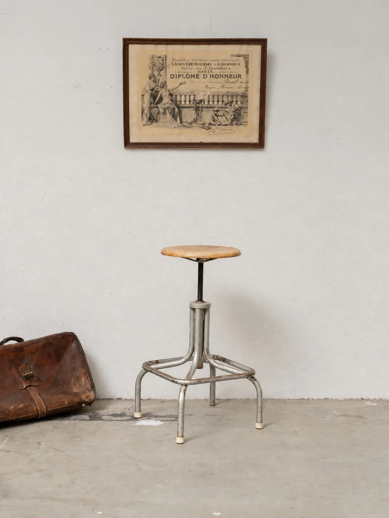 Axel, le tabouret d'atelier en métal et bois N°729